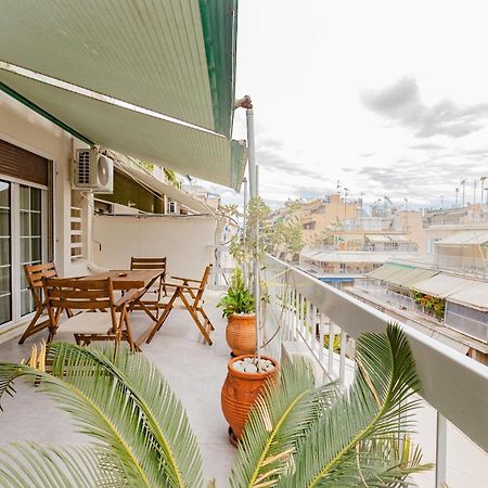 Beautiful And Comfortable Apartment At Marina Zeas Pireo Esterno foto