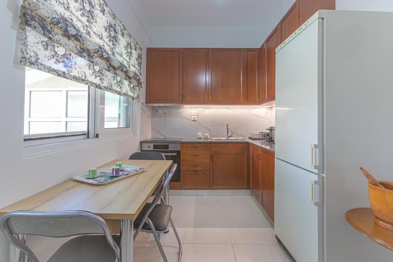 Beautiful And Comfortable Apartment At Marina Zeas Pireo Esterno foto