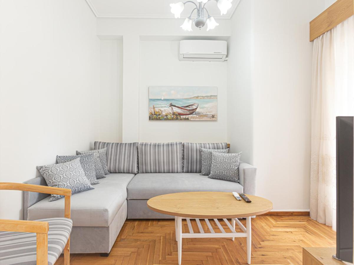 Beautiful And Comfortable Apartment At Marina Zeas Pireo Esterno foto